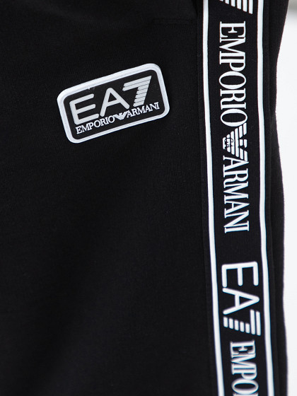 EA7 EMPORIO ARMANI Meeste aktiivse vaba aja lühikesed püksid